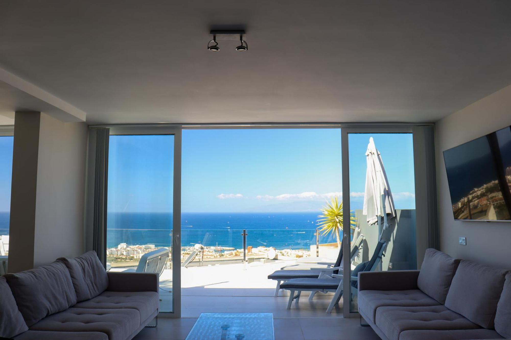 Azure Sky Villa - Panoramic Ocean View, Luxury, San Eugenio 阿德耶 外观 照片