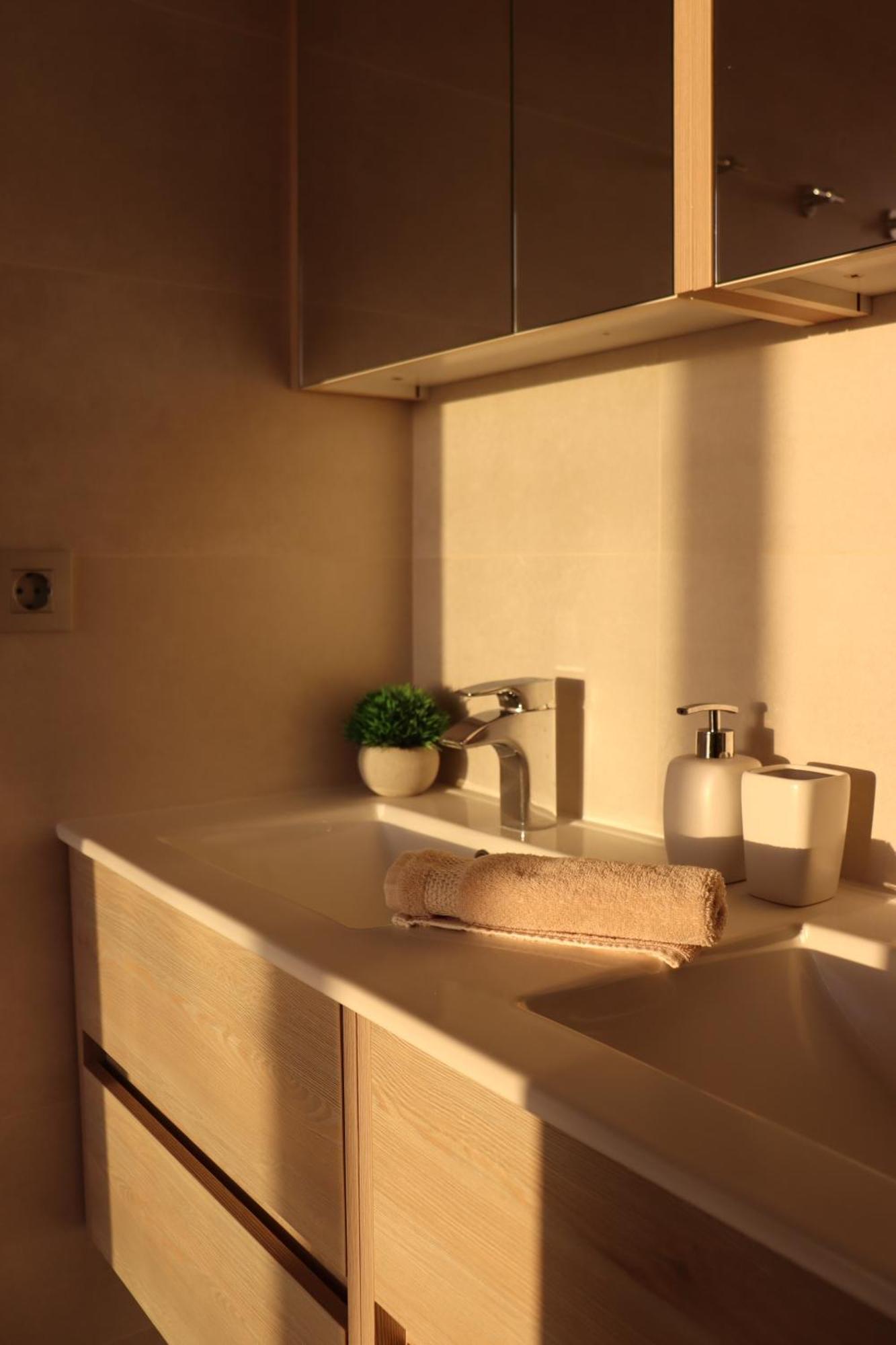 Azure Sky Villa - Panoramic Ocean View, Luxury, San Eugenio 阿德耶 外观 照片