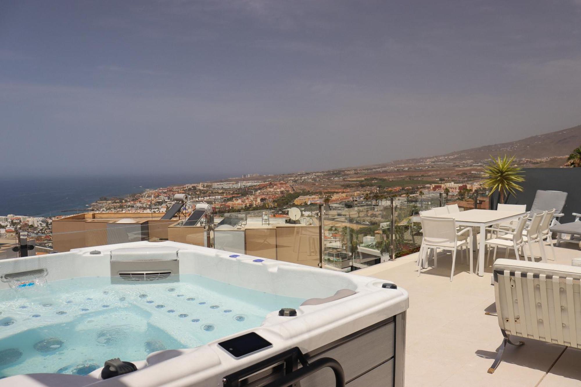 Azure Sky Villa - Panoramic Ocean View, Luxury, San Eugenio 阿德耶 外观 照片
